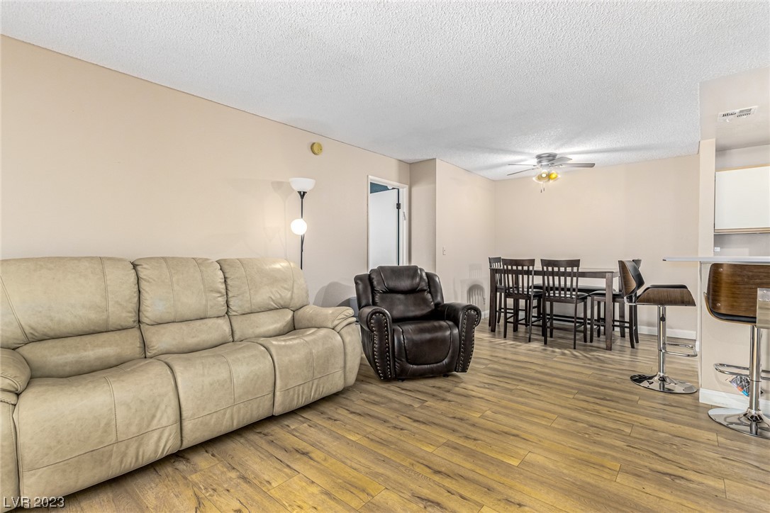 2200 South Fort Apache Road, Unit 2131 Las Vegas, NV 89117 - Photo 5 of 34