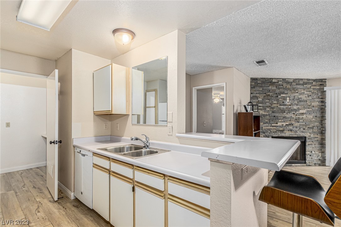 2200 South Fort Apache Road, Unit 2131 Las Vegas, NV 89117 - Photo 9 of 34