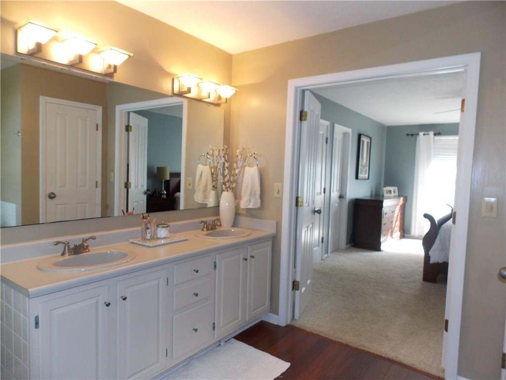 8537 Promontory Road Indianapolis, IN 46236 - Photo 17 of 23 Gallery Image 17