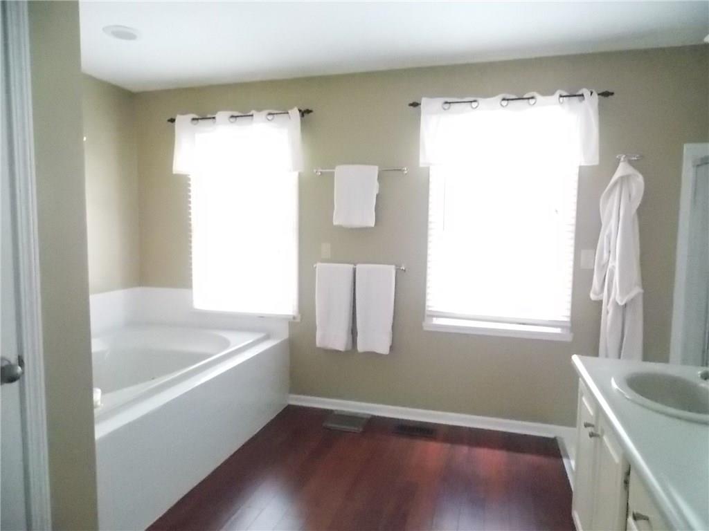 8537 Promontory Road Indianapolis, IN 46236 - Photo 19 of 23 Gallery Image 19