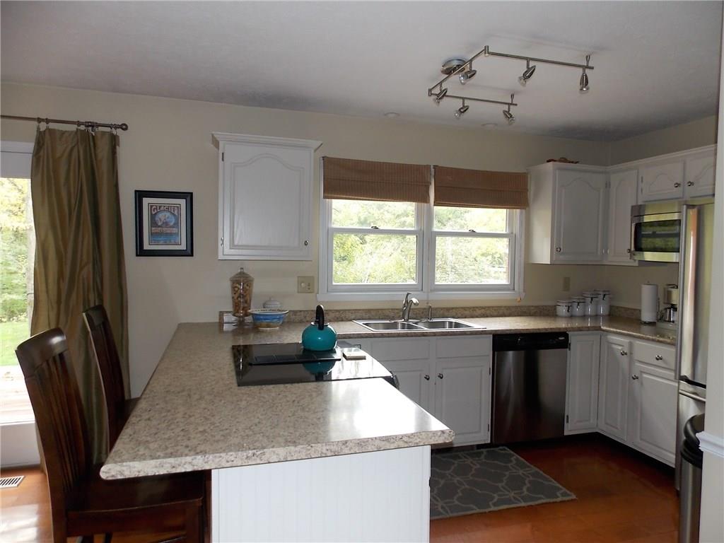 8537 Promontory Road Indianapolis, IN 46236 - Photo 7 of 23 Gallery Image 7