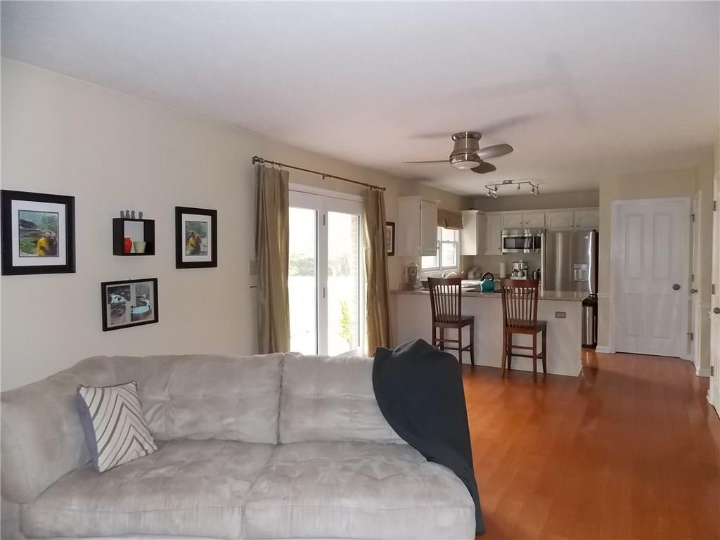 8537 Promontory Road Indianapolis, IN 46236 - Photo 9 of 23 Gallery Image 9