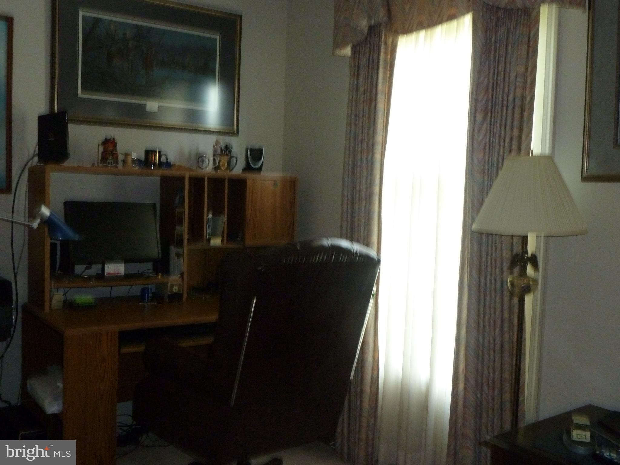 55 Devonshire Square Mechanicsburg, PA 17050 - Photo 17 of 31