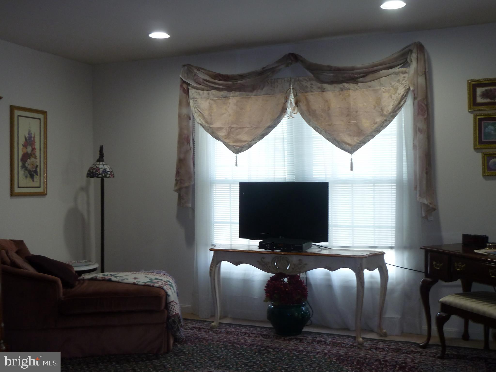 55 Devonshire Square Mechanicsburg, PA 17050 - Photo 20 of 31