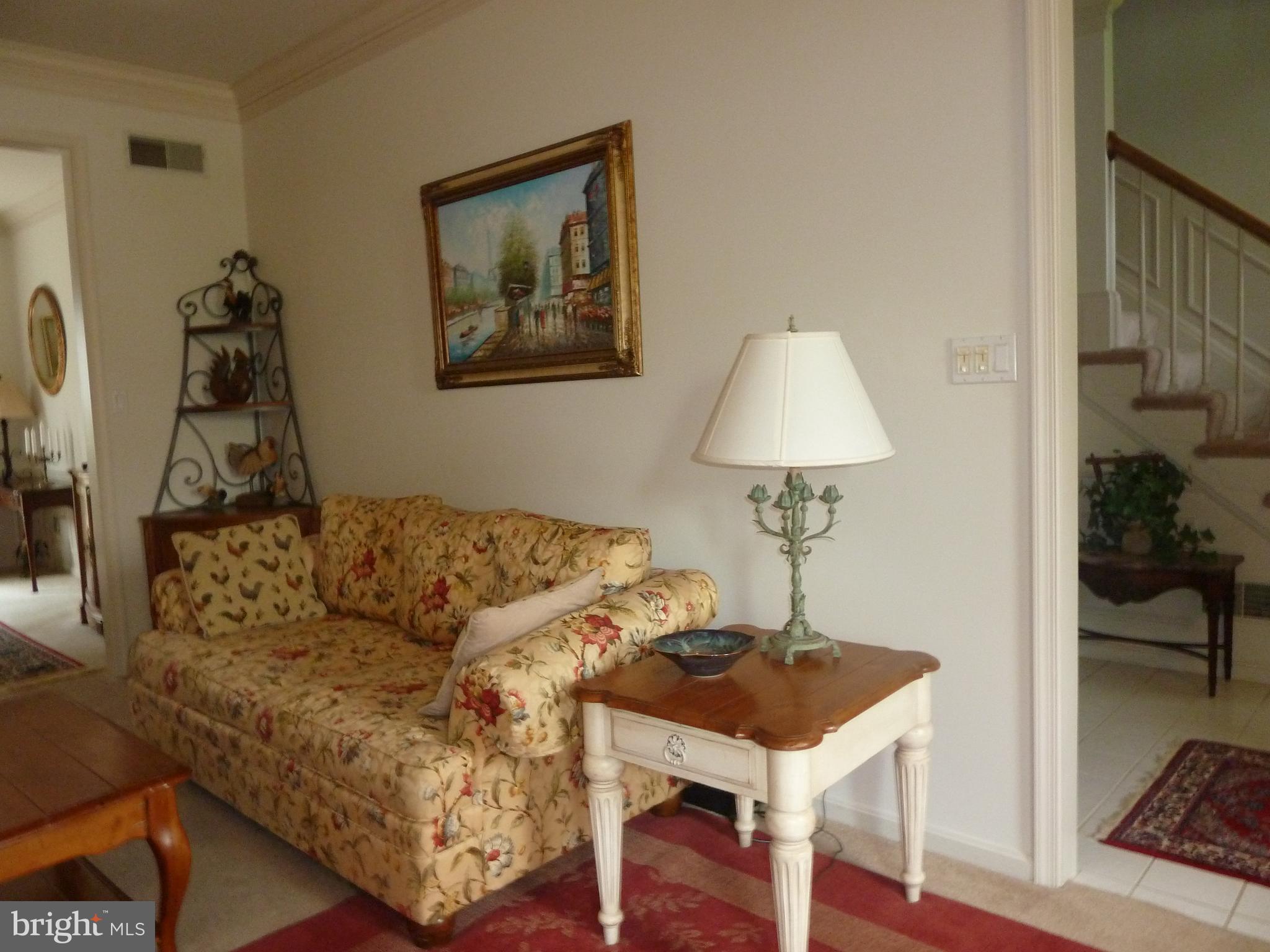 55 Devonshire Square Mechanicsburg, PA 17050 - Photo 5 of 31