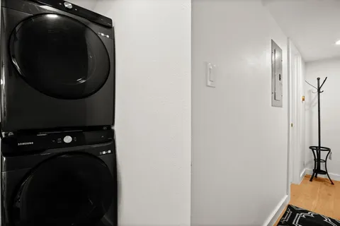 $599,000 | 3904 Highland Drive, Austin, TX 78734