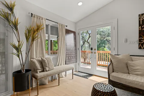 $599,000 | 3904 Highland Drive, Austin, TX 78734