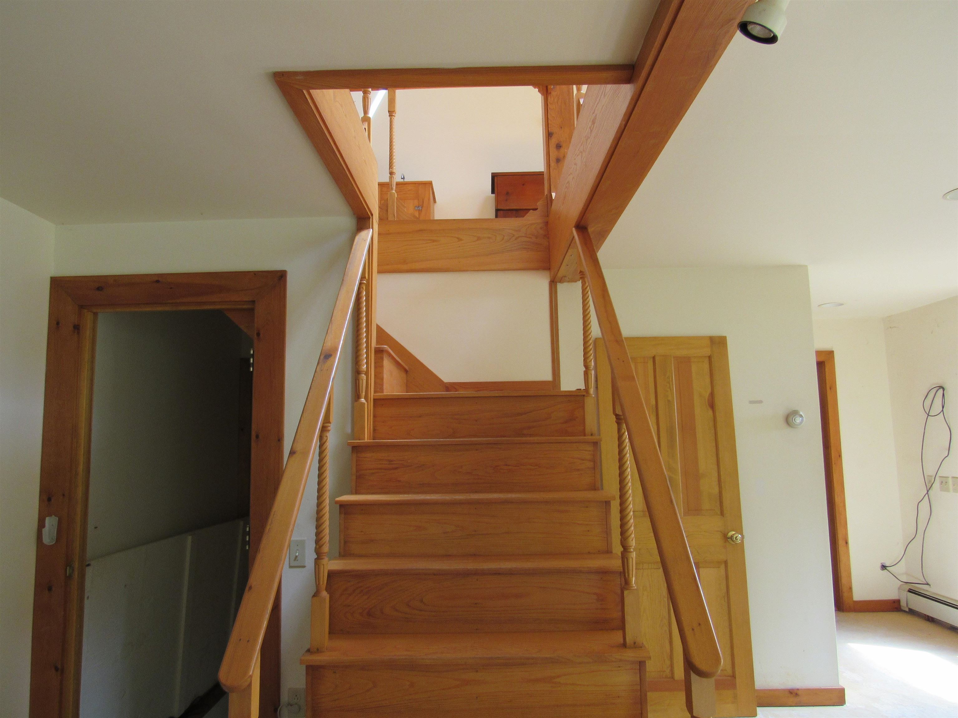 533 Pratt Bridge Road Jamaica, VT 05343 - Photo 15 of 34 Gallery Image 15