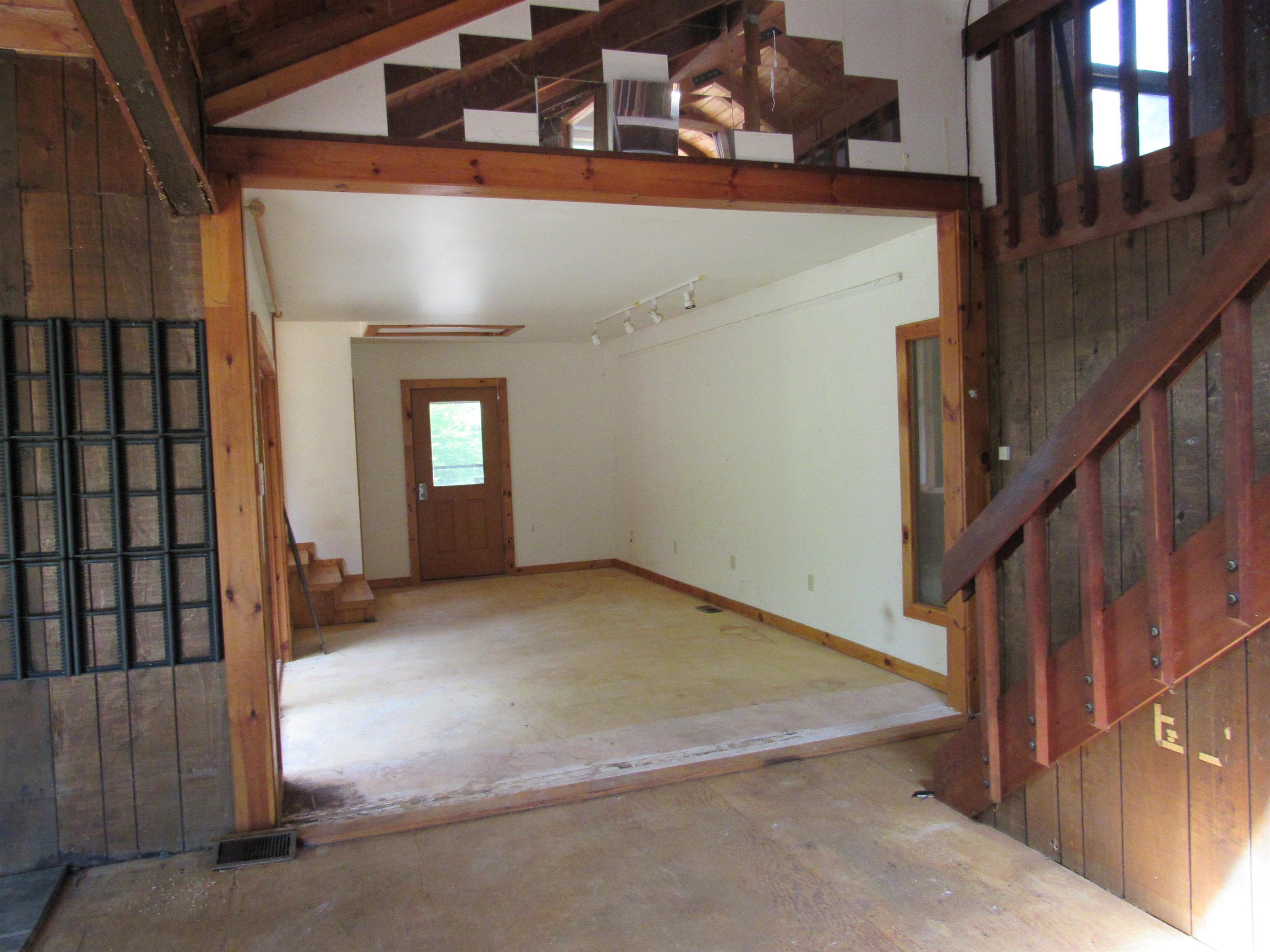 533 Pratt Bridge Road Jamaica, VT 05343 - Photo 19 of 34 Gallery Image 19