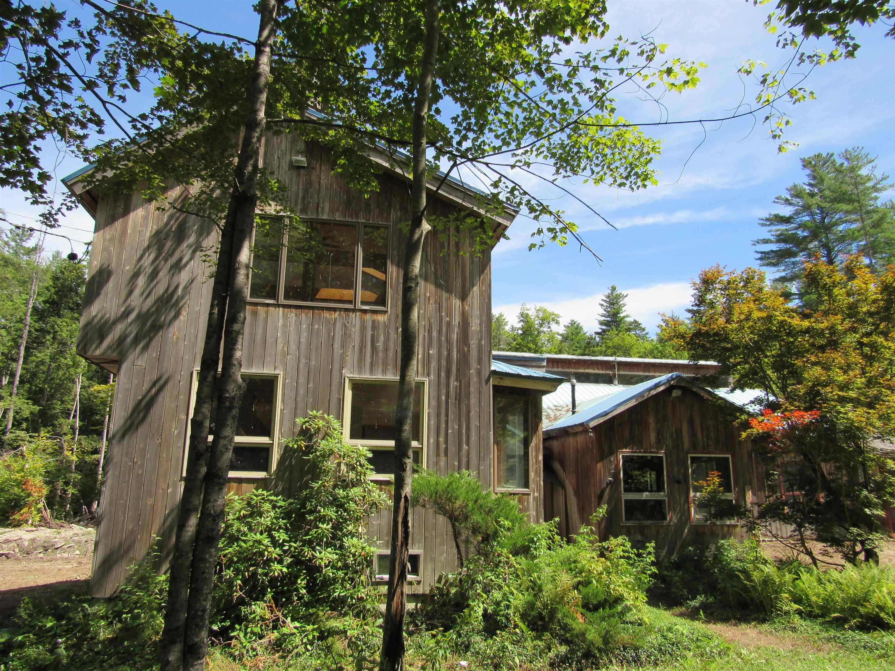 533 Pratt Bridge Road Jamaica, VT 05343 - Photo 4 of 34 Gallery Image 4