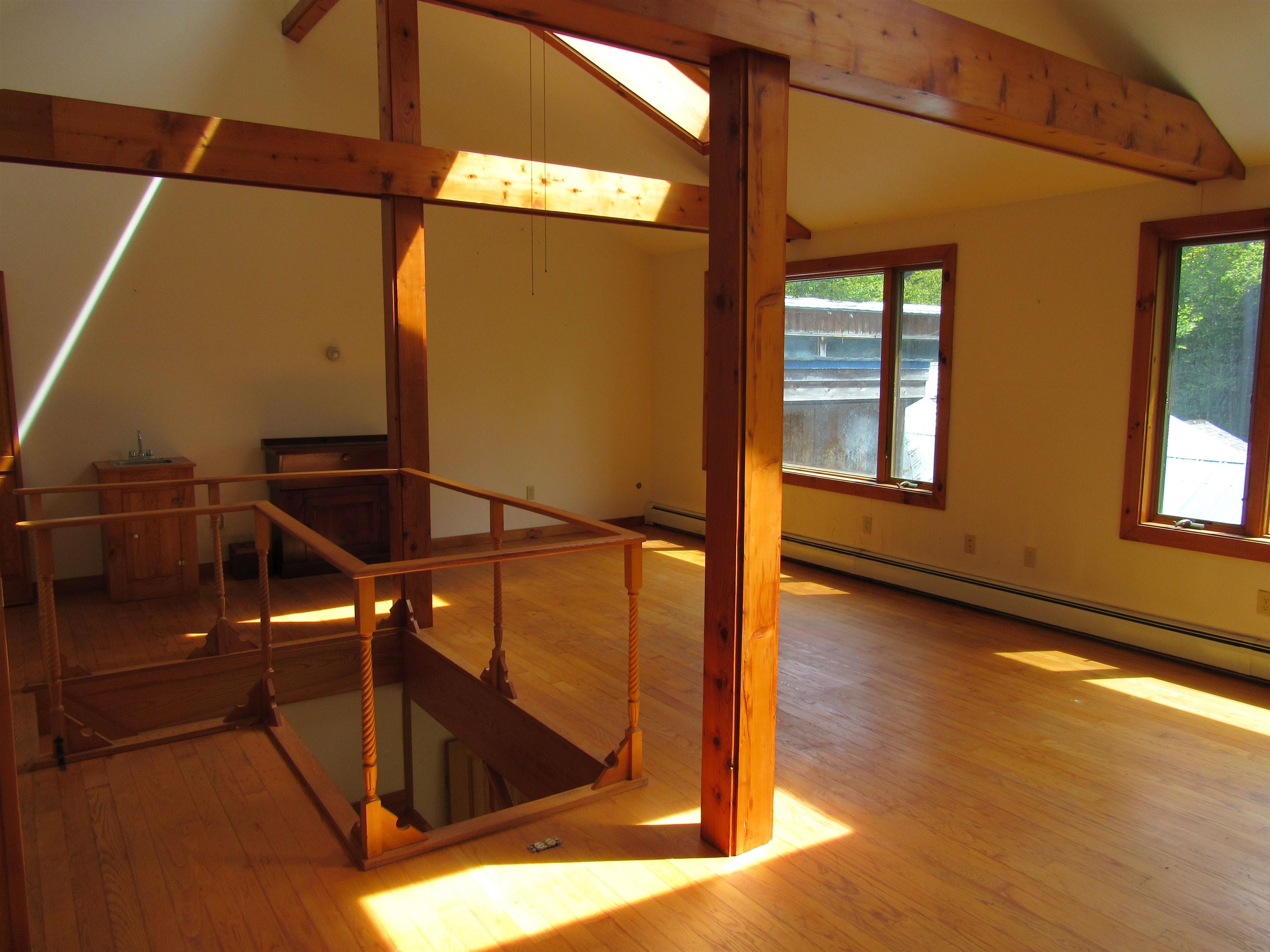 533 Pratt Bridge Road Jamaica, VT 05343 - Photo 10 of 34 Gallery Image 10
