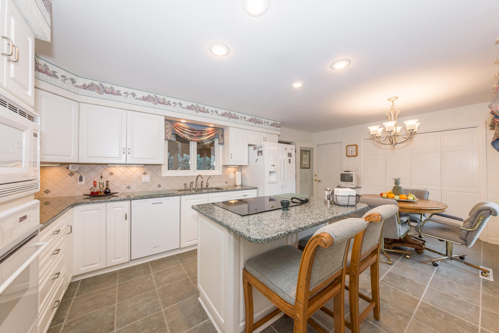 5384 Willow Spring Road Roanoke, VA 24018 - Photo 12 of 48 Kitchen