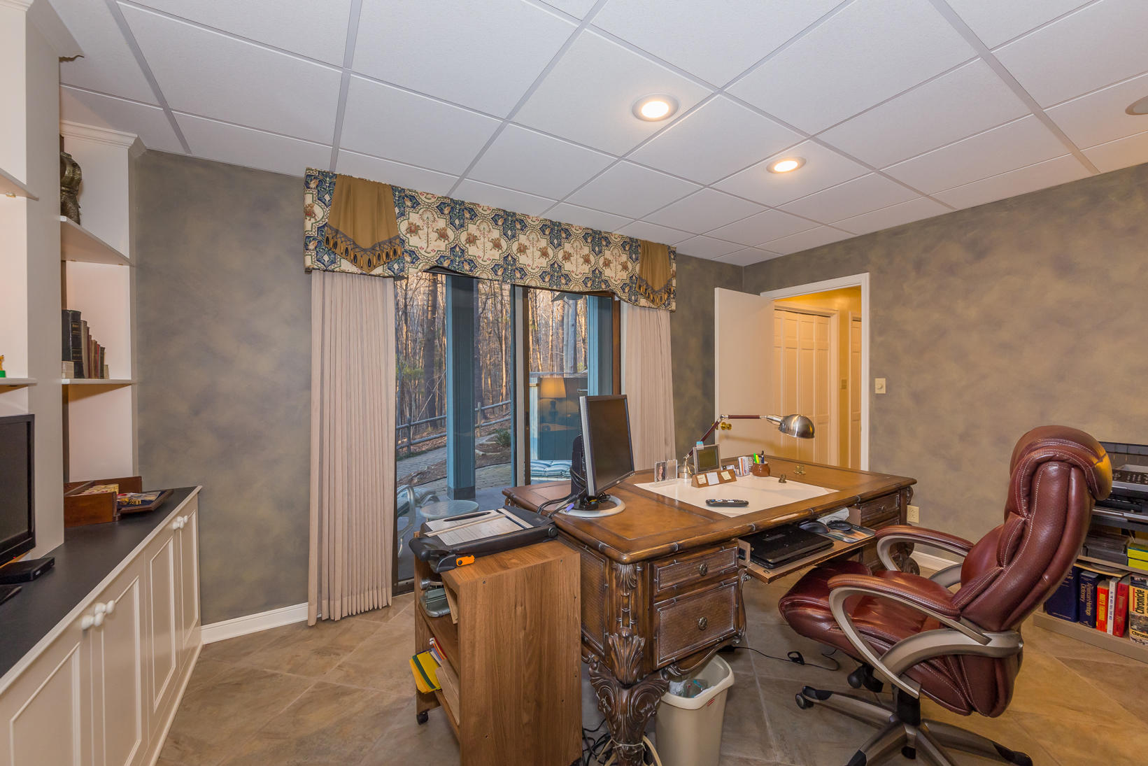5384 Willow Spring Road Roanoke, VA 24018 - Photo 30 of 48 Office