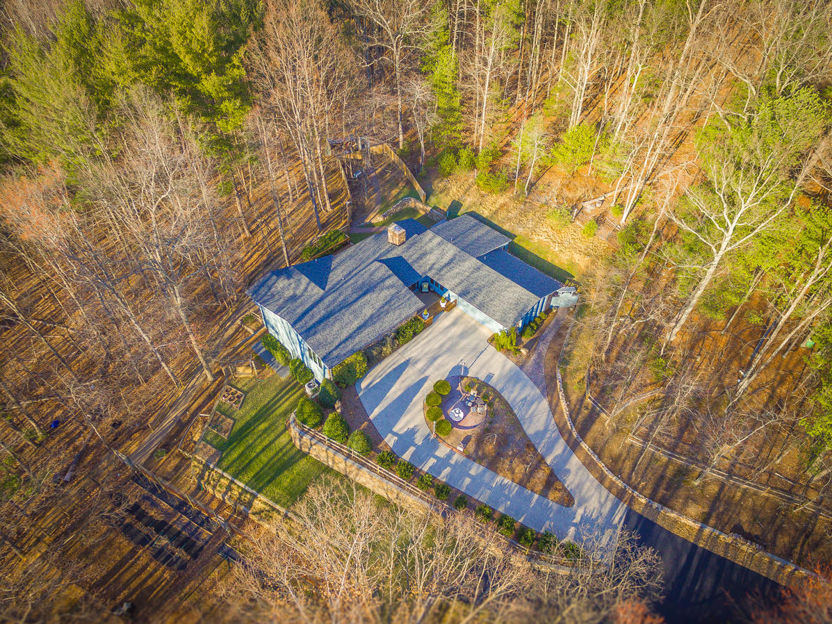 5384 Willow Spring Road Roanoke, VA 24018 - Photo 40 of 48 IMG_6216