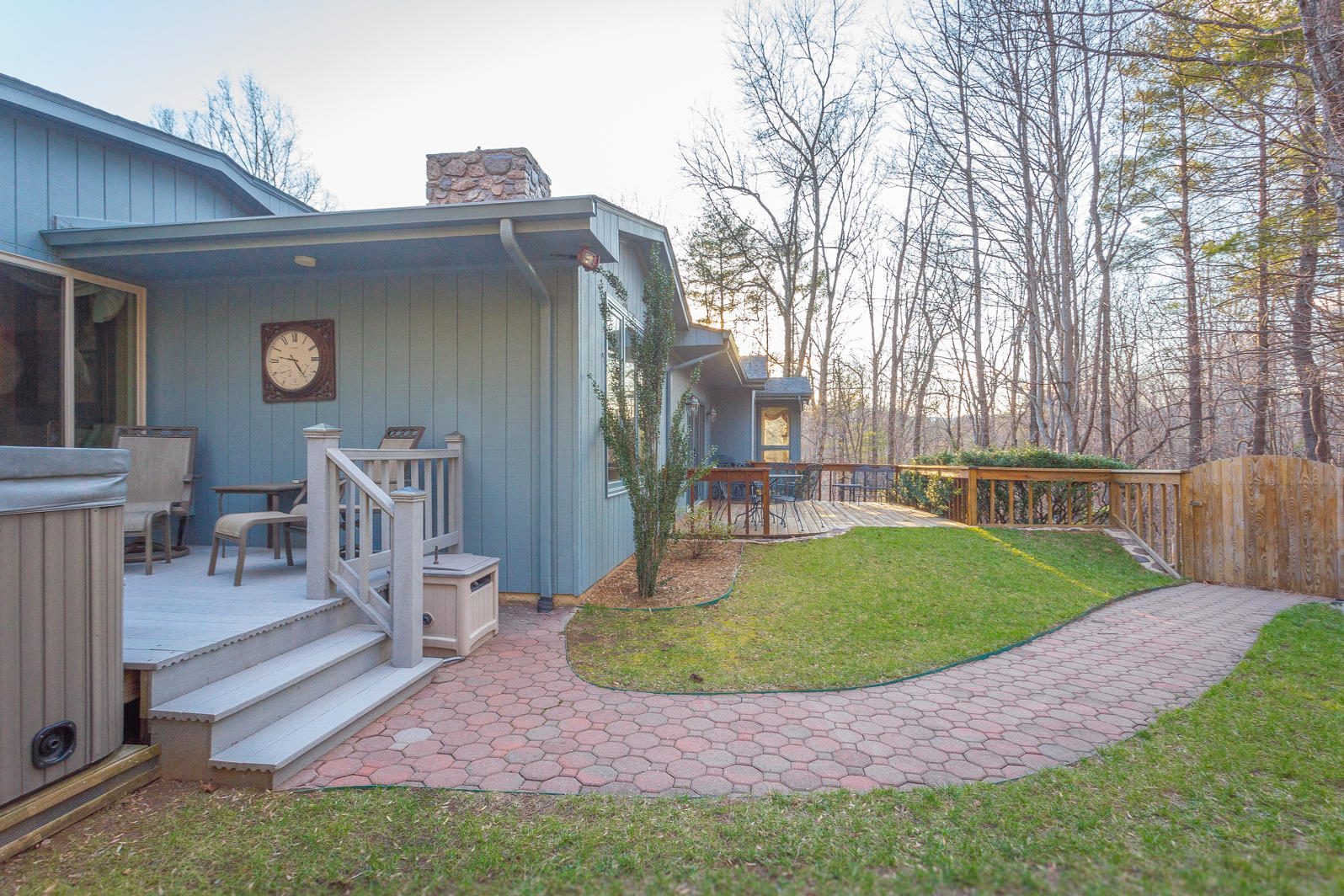 5384 Willow Spring Road Roanoke, VA 24018 - Photo 43 of 48 IMG_6209