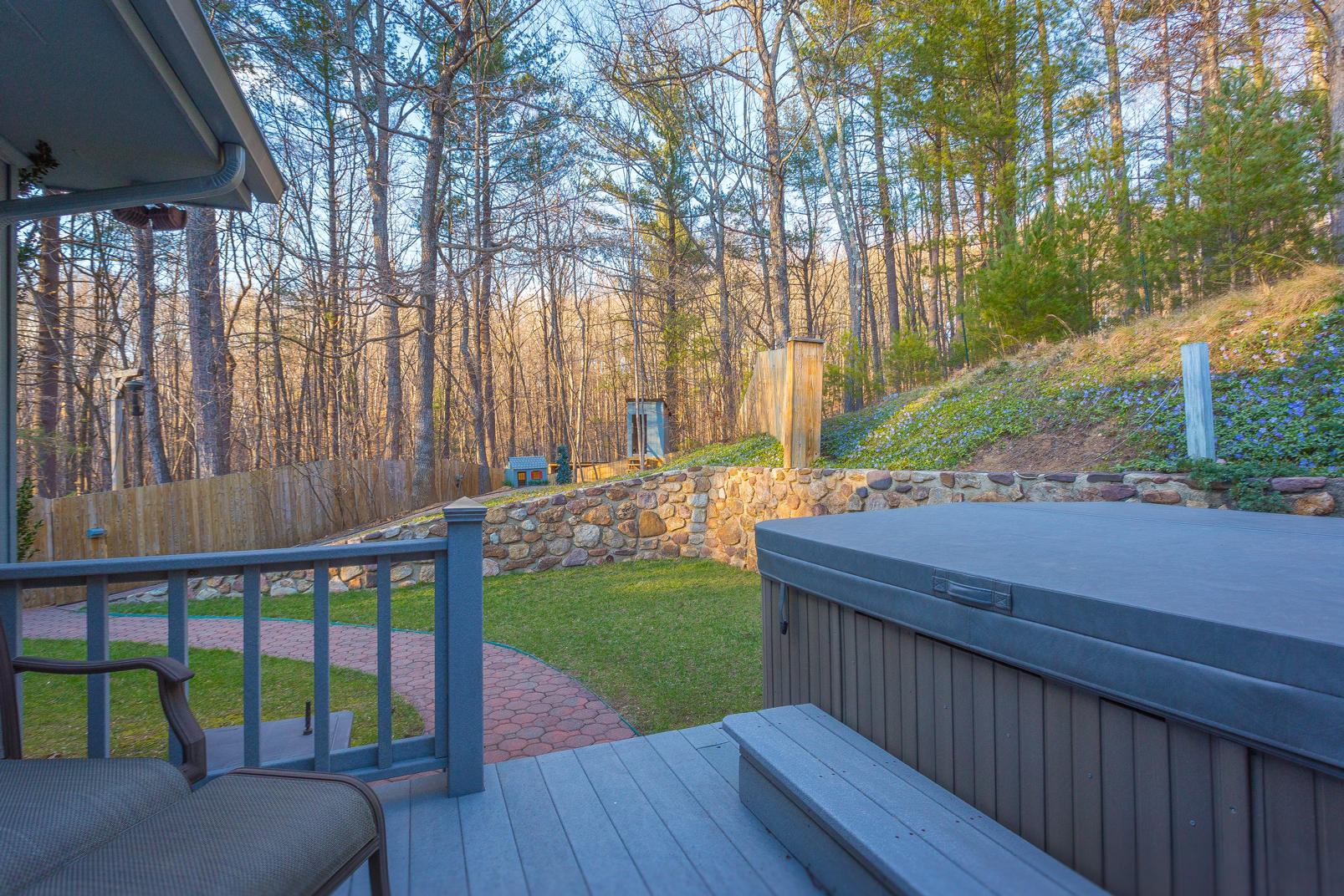 5384 Willow Spring Road Roanoke, VA 24018 - Photo 45 of 48 IMG_6208