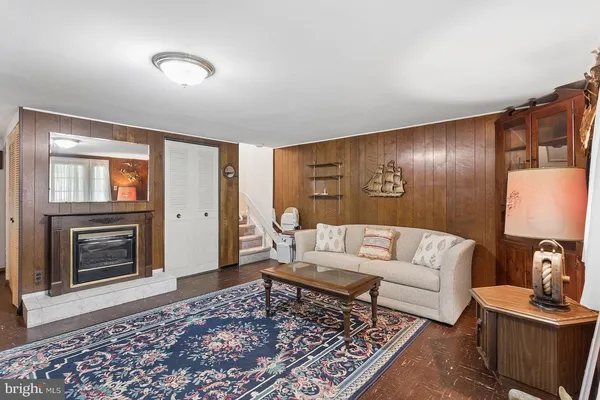 $249,900 | 12010 Academy Road, Philadelphia, PA 19154