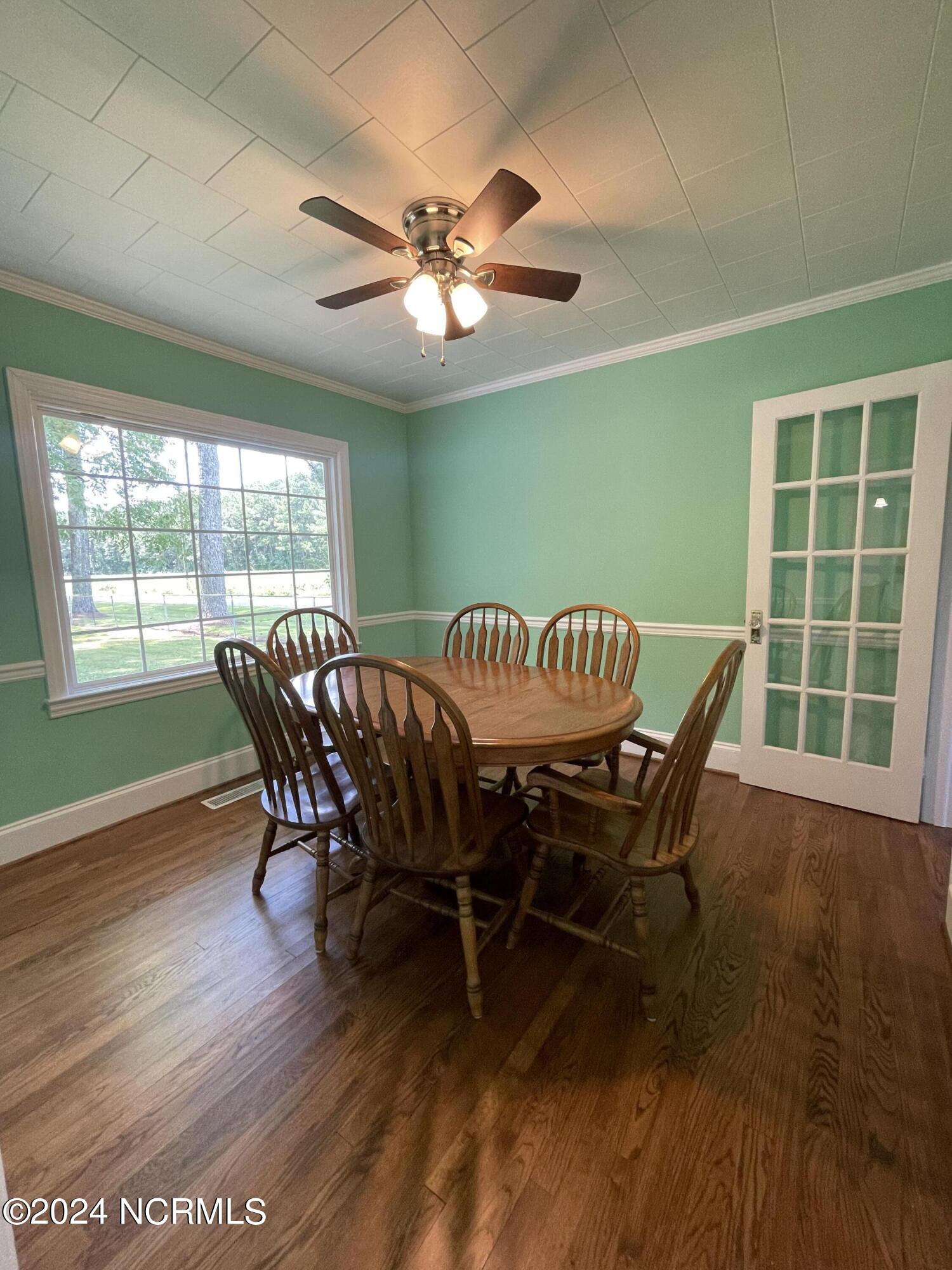2520 Dan Peele Road Williamston, NC 27892 - Photo 32 of 47 Formal Dining Room