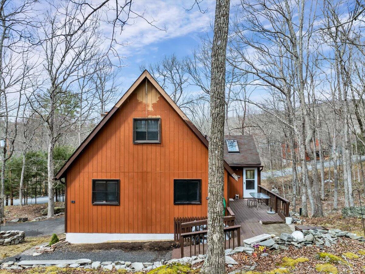 338 Canterbury Road Bushkill, PA 18324 - Photo 50 of 78 54-DJI_0796