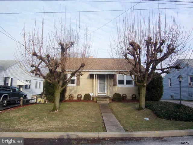 $189,000 | 855 Old Taxville Road, York, PA 17404