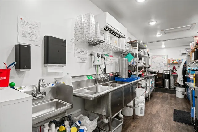 $364,929 | 104 North Main Street, Byrdstown, TN 38549