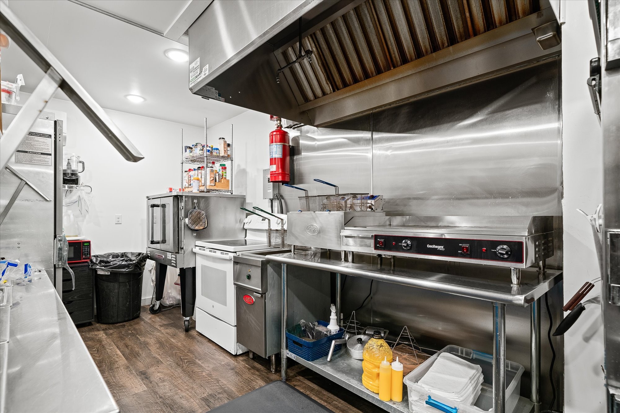 104 North Main Street Byrdstown, TN 38549 - Photo 14 of 33