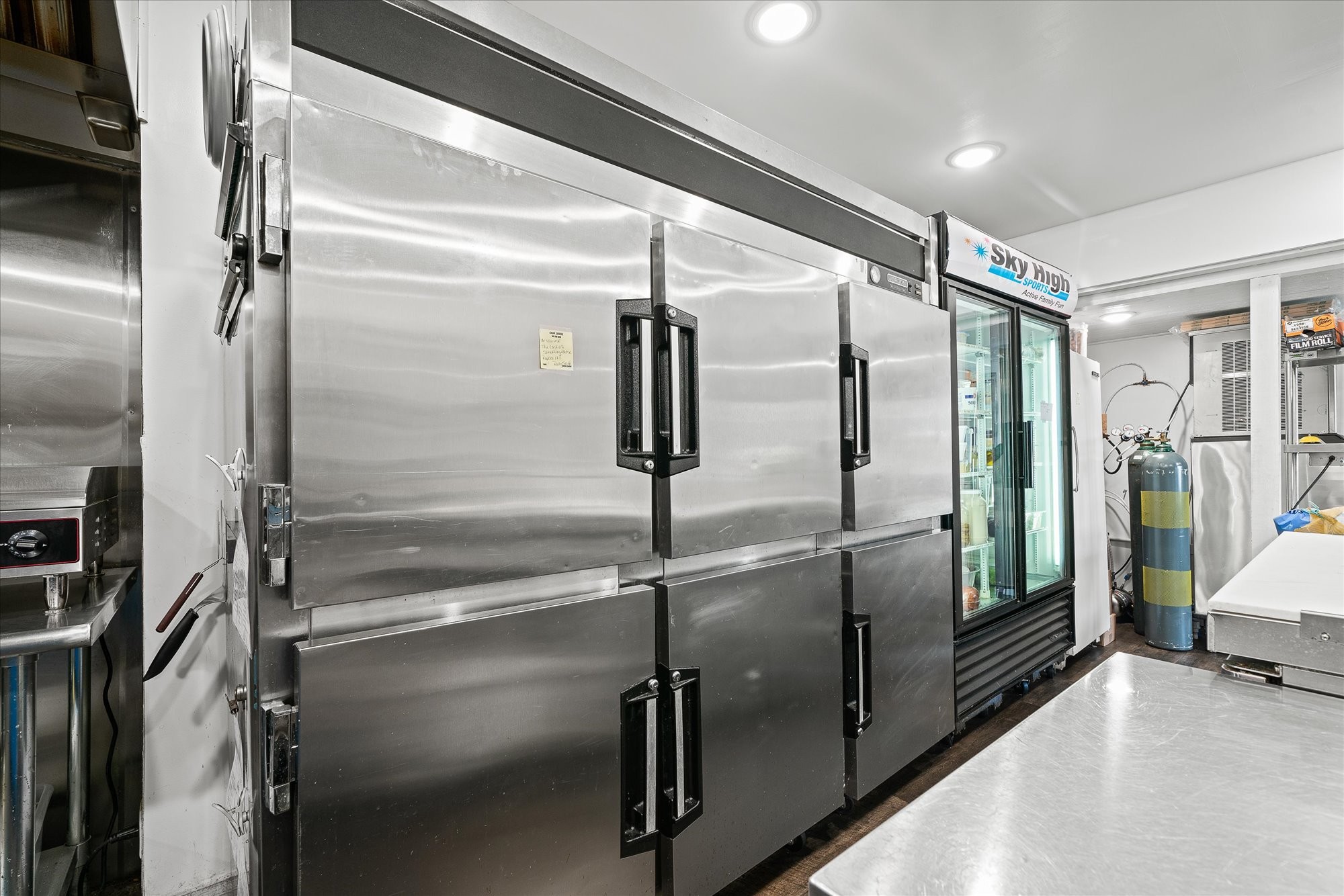 104 North Main Street Byrdstown, TN 38549 - Photo 15 of 33