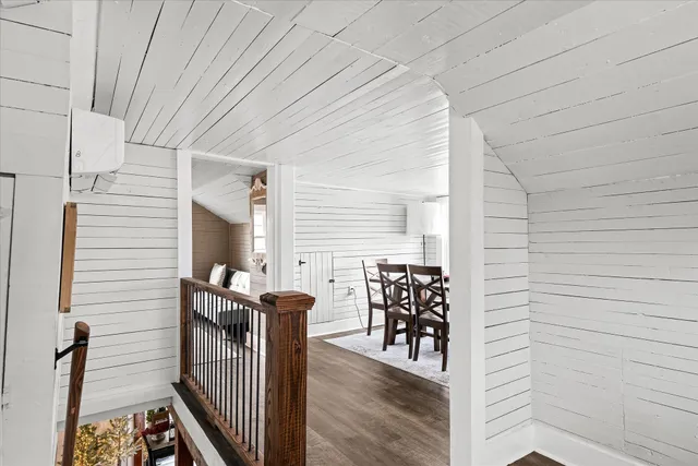 $364,929 | 104 North Main Street, Byrdstown, TN 38549