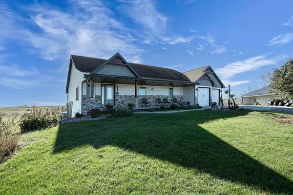 $670,000 | N2636 Sumac Road, Pulaski, WI 54162