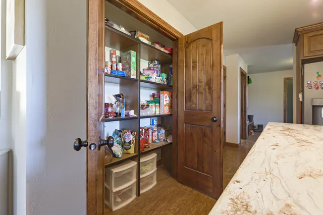 $670,000 | N2636 Sumac Road, Pulaski, WI 54162