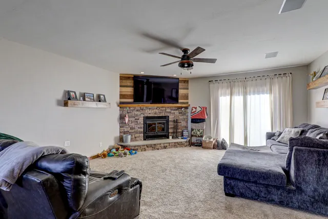 $670,000 | N2636 Sumac Road, Pulaski, WI 54162