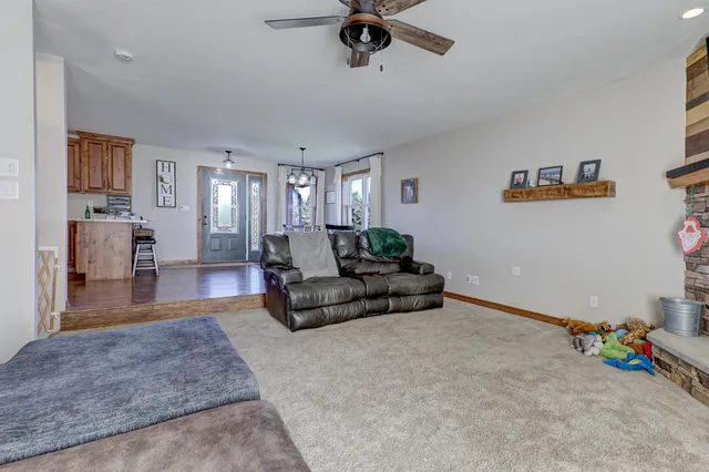 $670,000 | N2636 Sumac Road, Pulaski, WI 54162