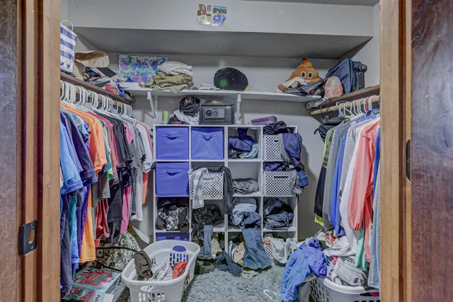 $670,000 | N2636 Sumac Road, Pulaski, WI 54162