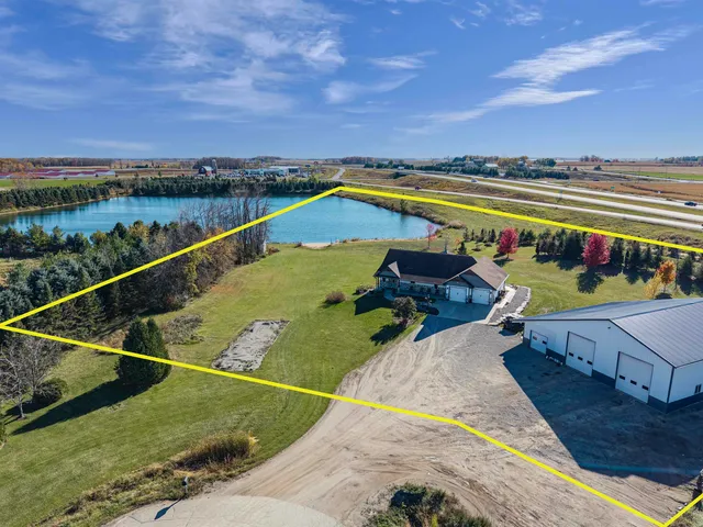$670,000 | N2636 Sumac Road, Pulaski, WI 54162