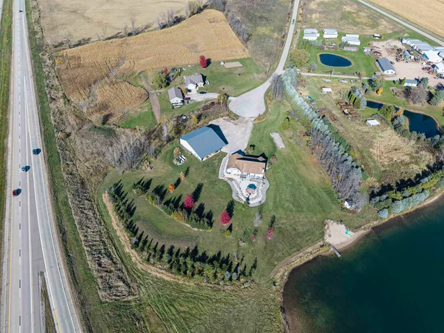 $670,000 | N2636 Sumac Road, Pulaski, WI 54162