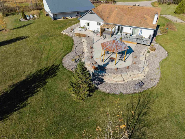 $670,000 | N2636 Sumac Road, Pulaski, WI 54162