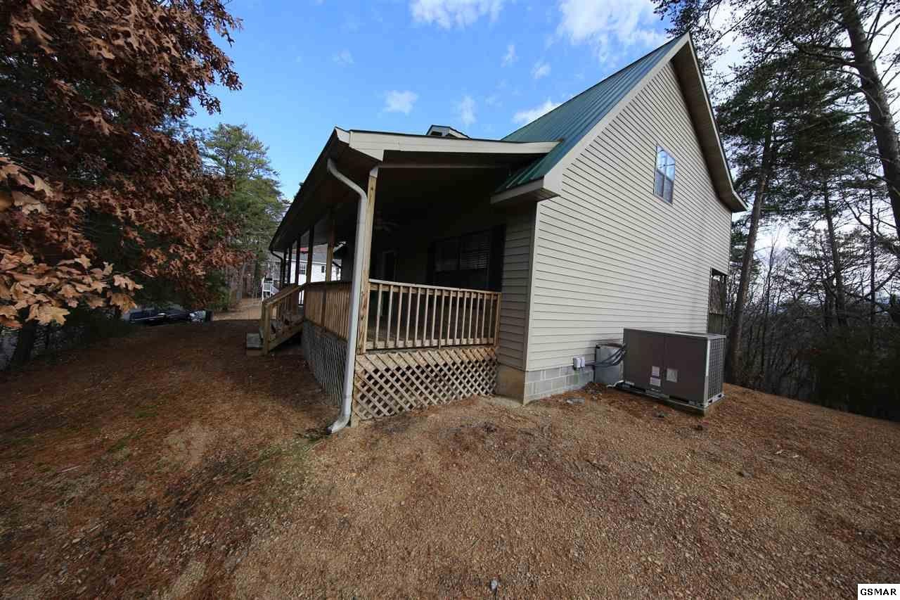 847 Lloyd Huskey Road Pigeon Forge, TN 37863 - Photo 25 of 28