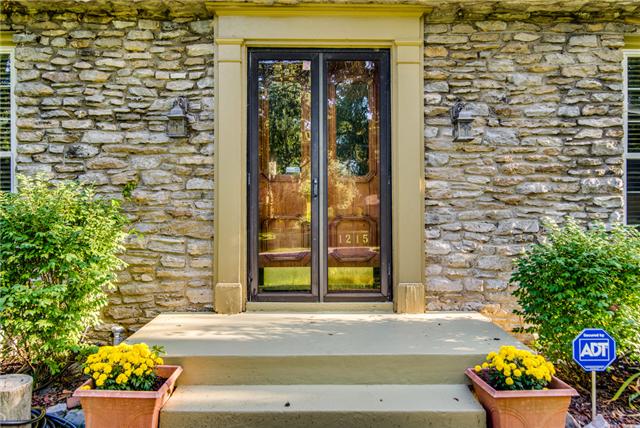 1215 Winding Way Road Nashville, TN 37216 - Photo 2 of 20 Gallery Image 2