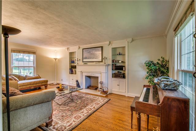 1215 Winding Way Road Nashville, TN 37216 - Photo 4 of 20 Gallery Image 4