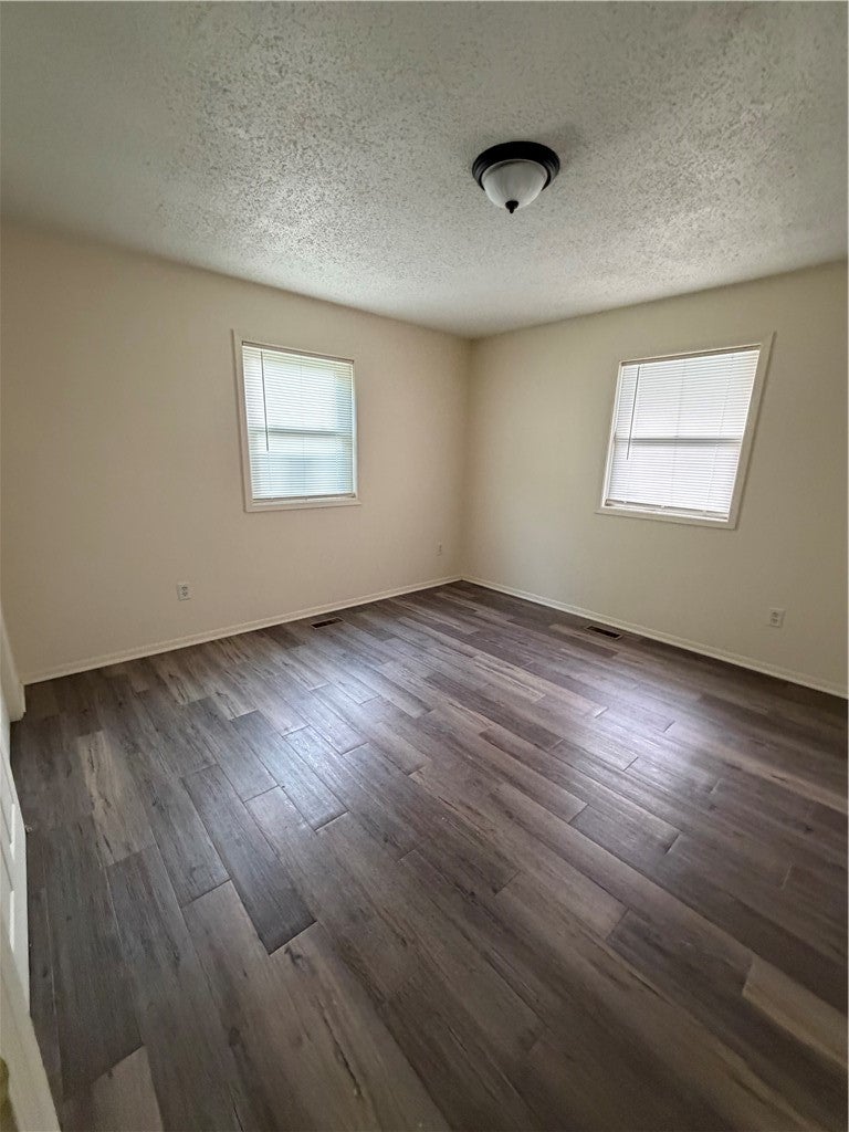 853 West Marietta Street Decatur, IL 62522 - Photo 17 of 18 Gallery Image 17