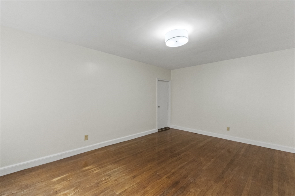 38-40 Cedar Street, Unit 335 Worcester, MA 01609 - Photo 16 of 21 a view of room