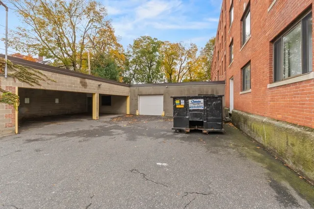 $1,800 | 38-40 Cedar Street, Unit 335, Worcester, MA 01609