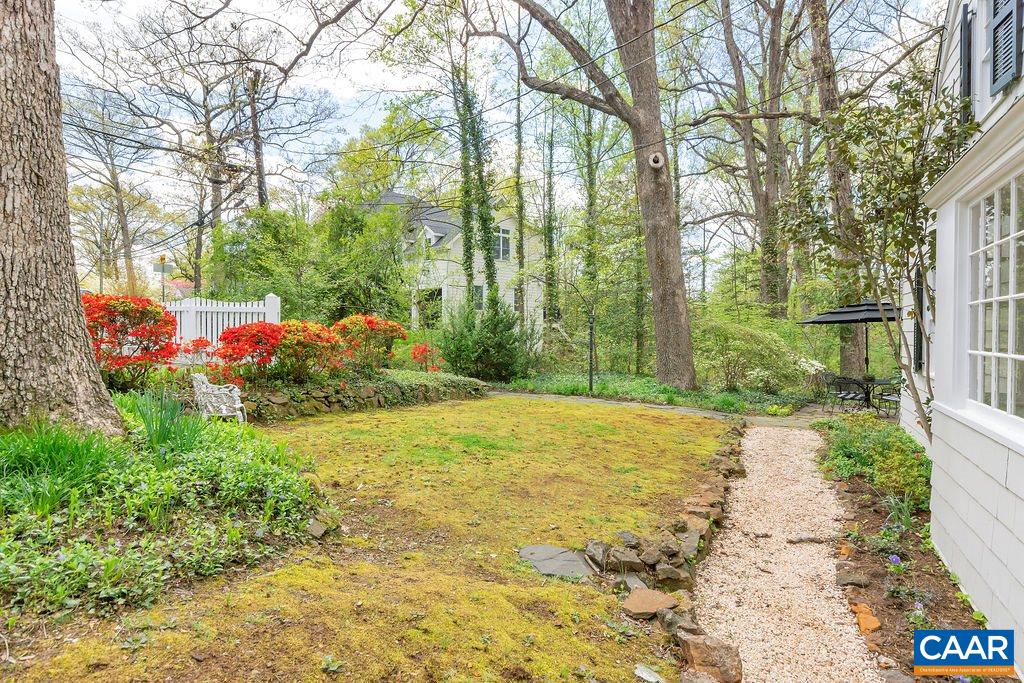 1426 Dairy Road Charlottesville, VA 22903 - Photo 41 of 48
