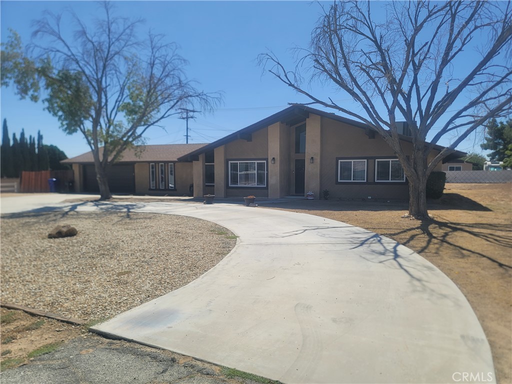 20061 Seneca Road Apple Valley, CA 92307 - Photo 1 of 41 Gallery Image 1