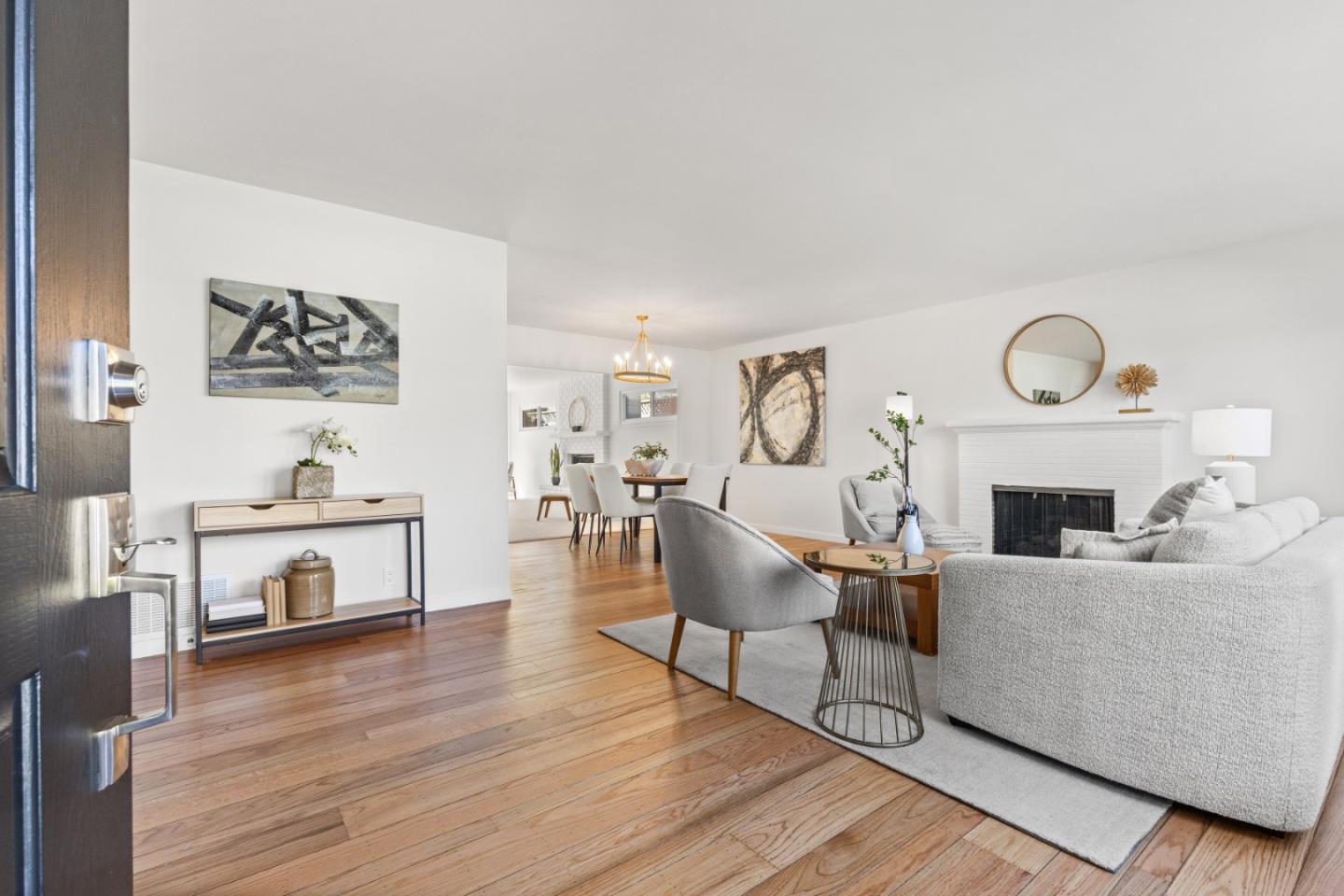 41 Maple Way San Carlos, CA 94070 - Photo 3 of 33