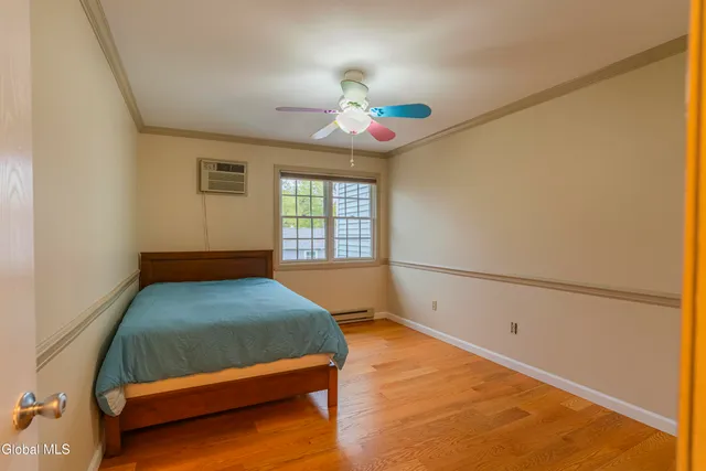 $2,100 | 4 Tompion Lane, Saratoga Springs, NY 12866