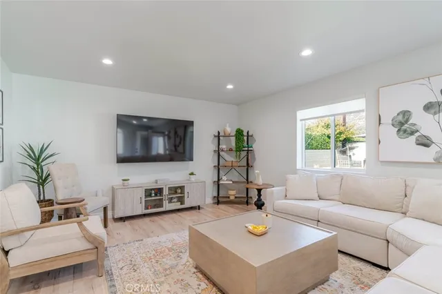 $1,050,000 | 447 West Bennett Avenue, Glendora, CA 91741
