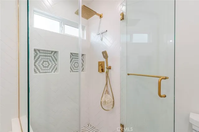 $1,050,000 | 447 West Bennett Avenue, Glendora, CA 91741