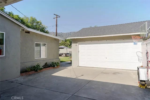 $1,050,000 | 447 West Bennett Avenue, Glendora, CA 91741