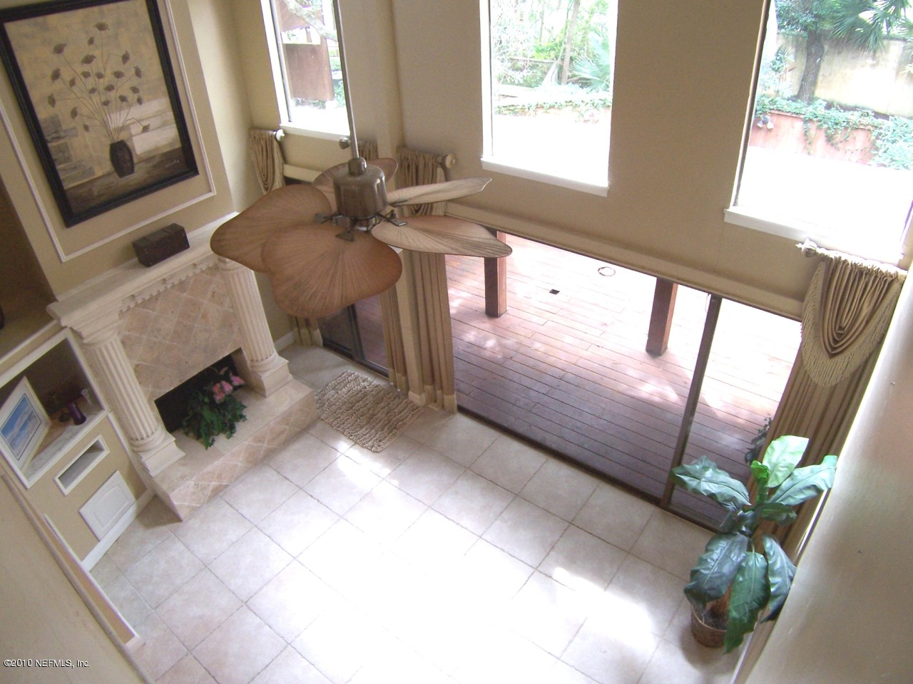 2277 Seminole Road, Unit K Atlantic Beach, FL 32233 - Photo 2 of 13 living room view